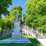 Oberndorf_Nepomuk statue_Calvary_Stairs_(C)TVB Oberndorf