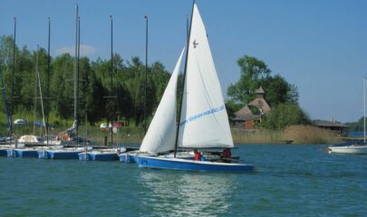 Surf and Sailing School Mattsee